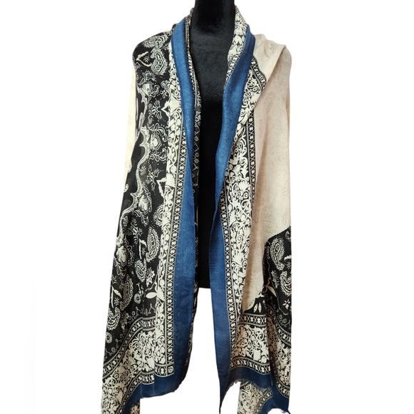 MIA + TESS Pattern Lightweight Scarf Navy/Black/White - Picture 9 of 14